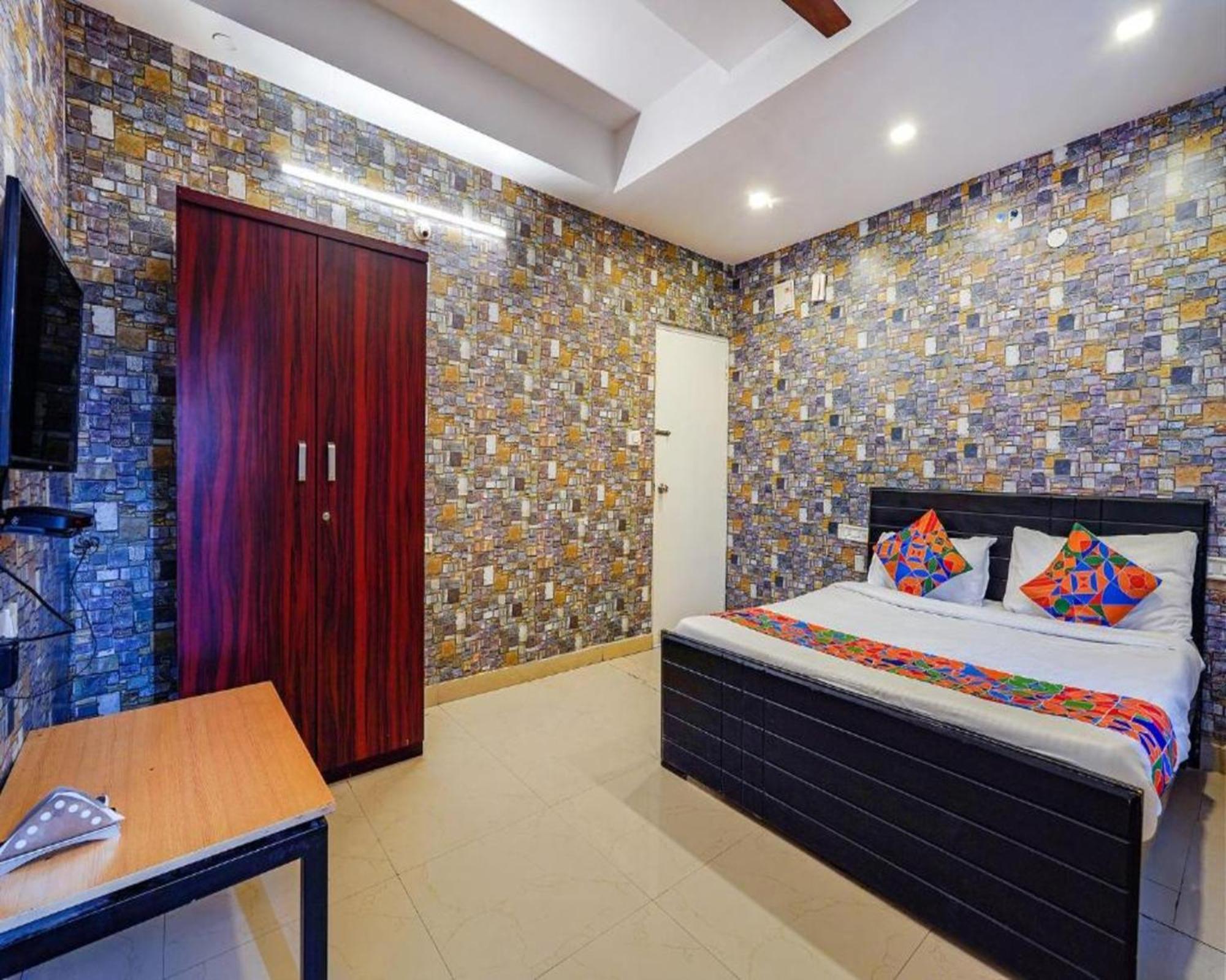 Fabexpress Kings Suites I بنغالور المظهر الخارجي الصورة