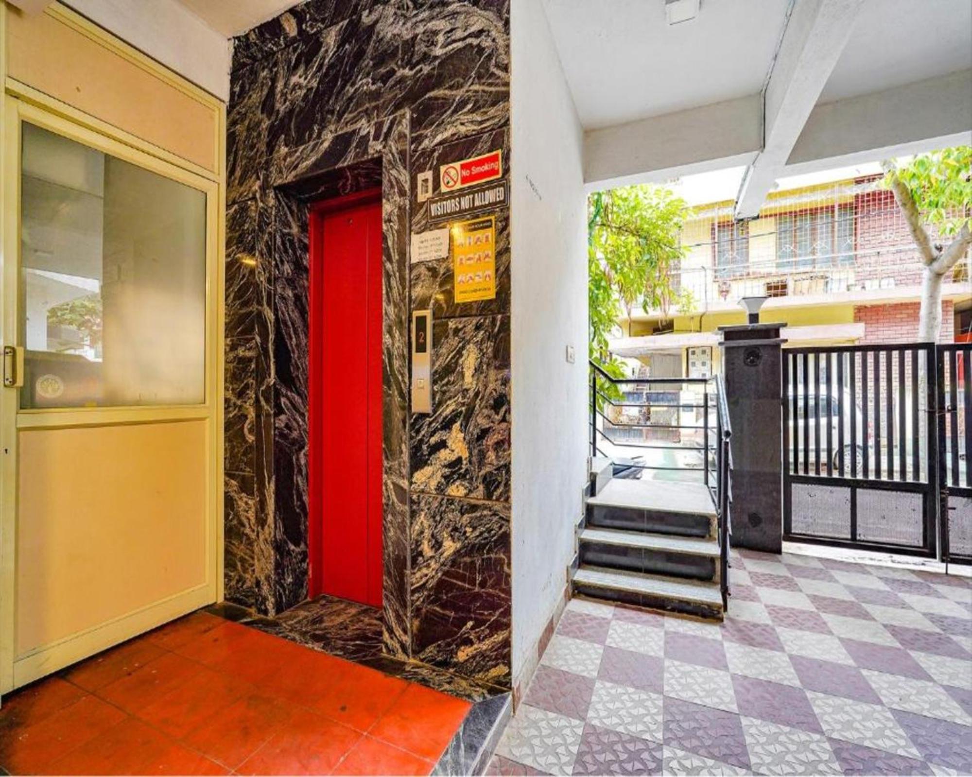 Fabexpress Kings Suites I بنغالور المظهر الخارجي الصورة
