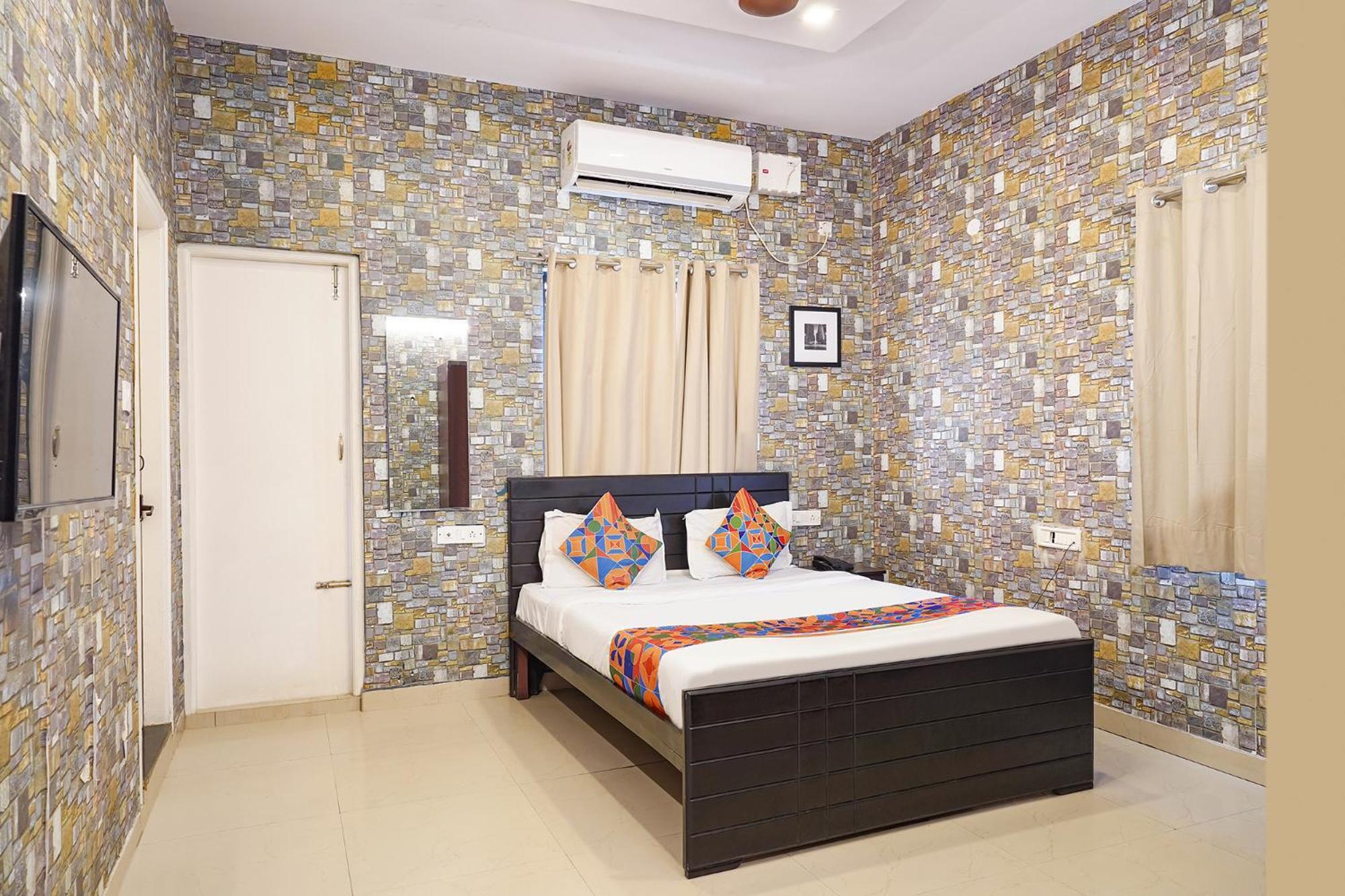 Fabexpress Kings Suites I بنغالور المظهر الخارجي الصورة